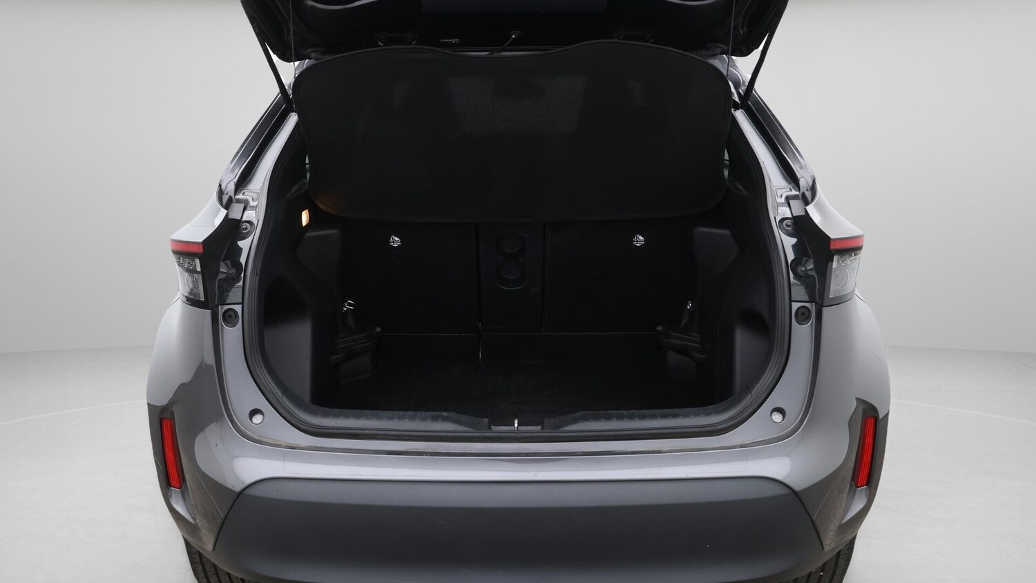 Used Toyota Yaris Cross 2023 for sale - 76715375: Photo 18