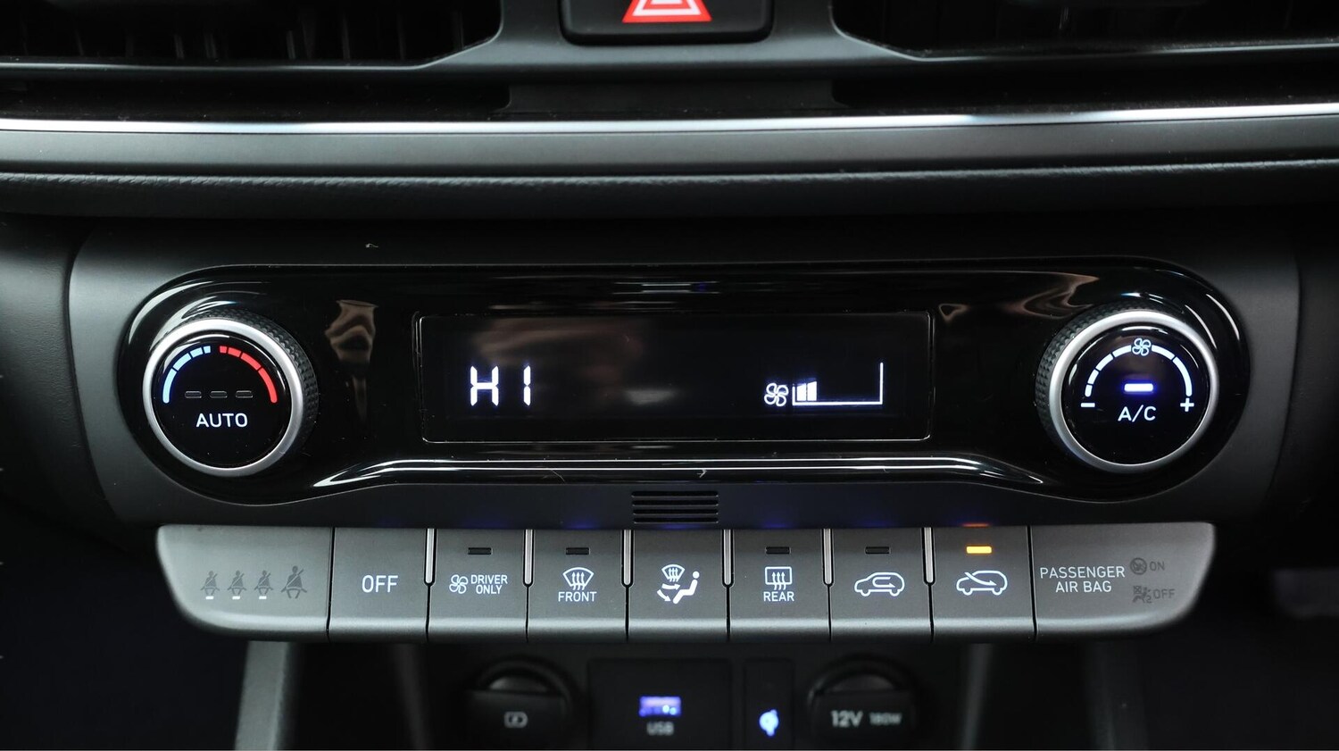 Used Hyundai KONA 2021 for sale - 76645530: Photo 13