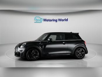 Used MINI Hatch 2022 for sale - 79057246: Photo