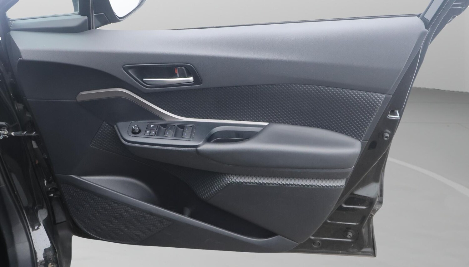 Used Toyota C-HR 2022 for sale - 76247442: Photo 16