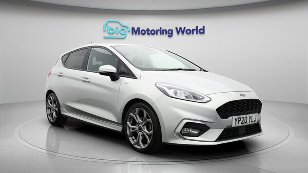 Used Ford Fiesta 2020 for sale - 76260357: Photo 2