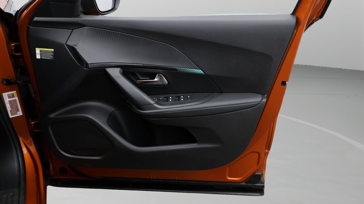 Used Peugeot 2008 2022 for sale - 77536302: Photo 15