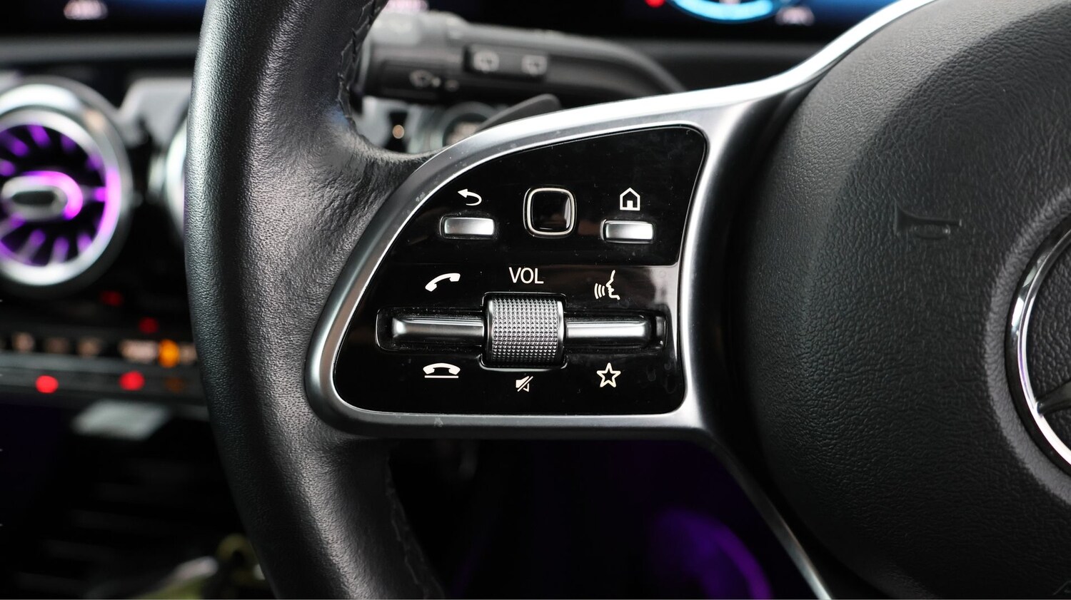 Used Mercedes-Benz A-Class for sale - 77184111: Photo 25