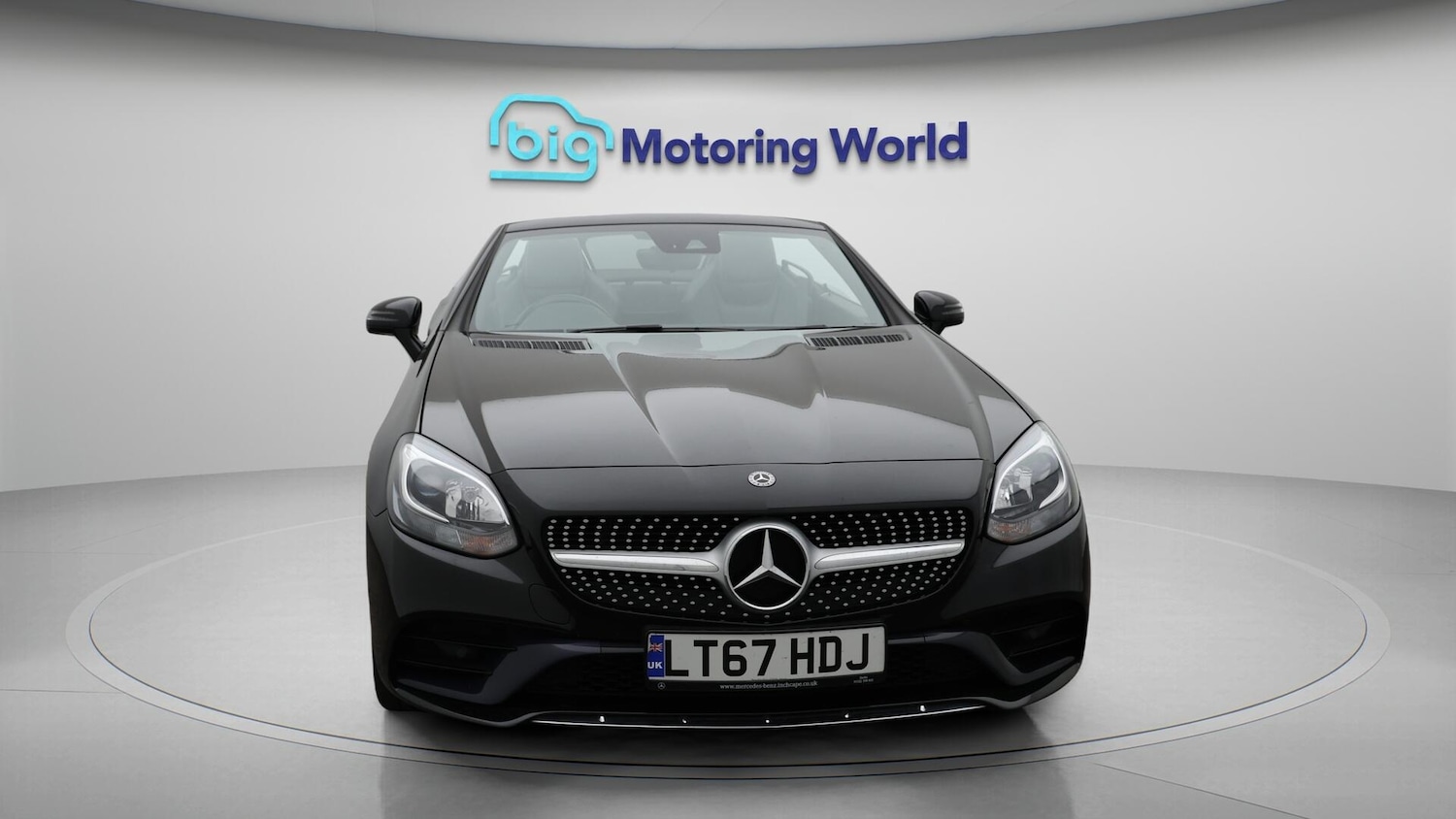 Used Mercedes-Benz SLC 2017 for sale - 76360966: Photo 3