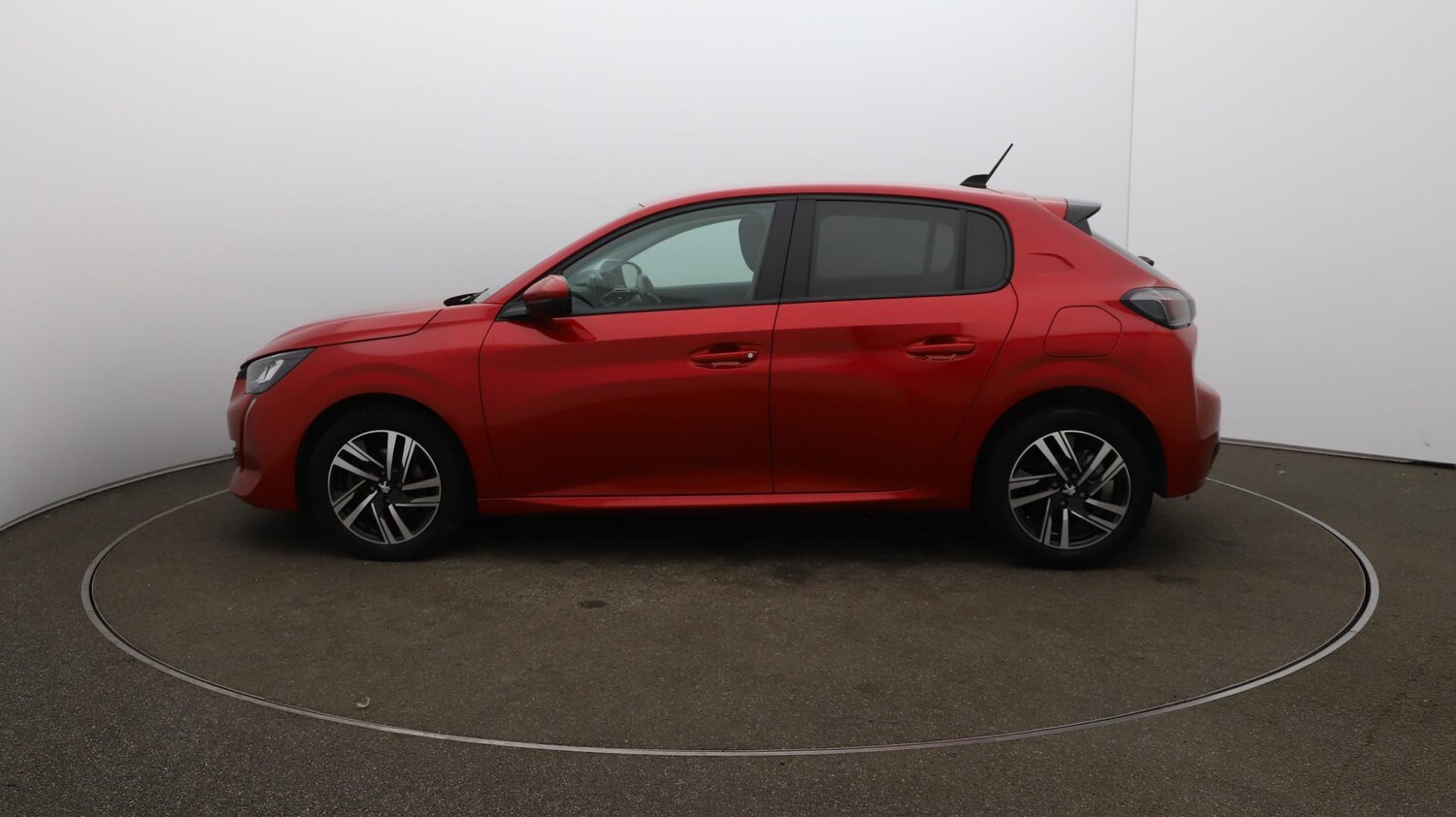 Used Peugeot 208 2021 for sale - 75990652: Photo 65