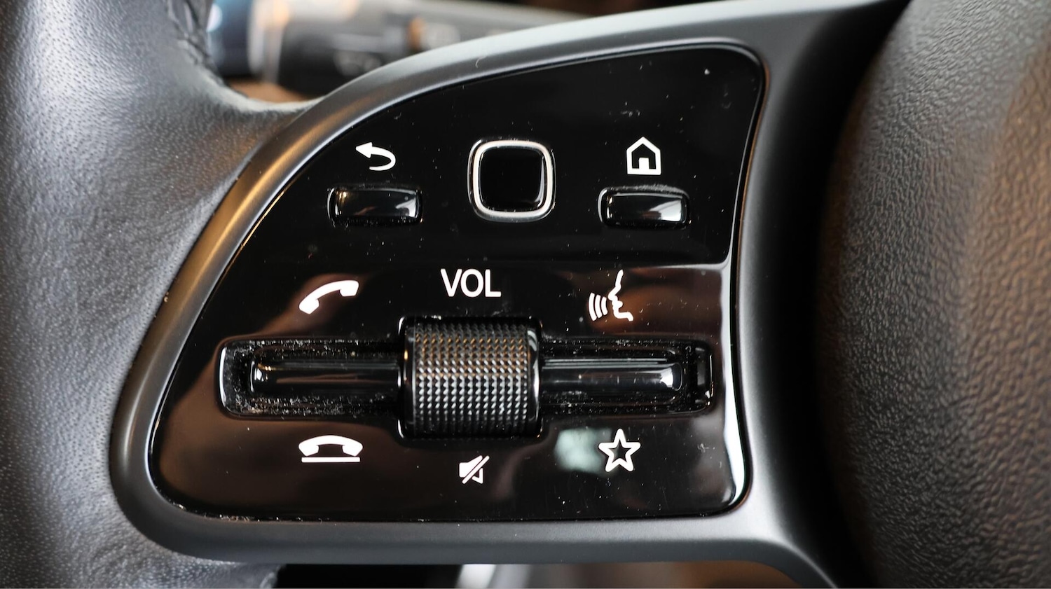 Used Mercedes-Benz A-Class 2019 for sale - 76584969: Photo 23