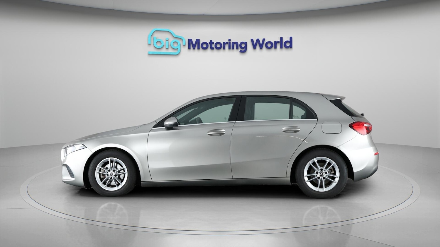 Used Mercedes-Benz A-Class 2019 for sale - 76584969: Photo 4