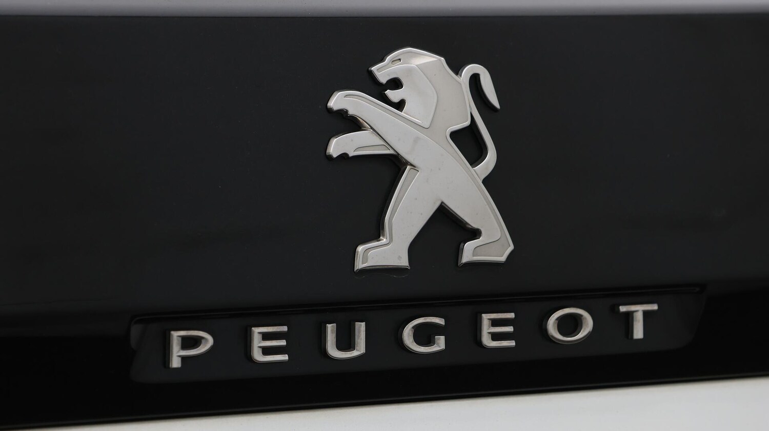 Used Peugeot 3008 2020 for sale - 76247641: Photo 22
