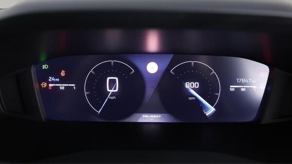 Used Peugeot 208 2024 for sale - 75658221: Photo 10