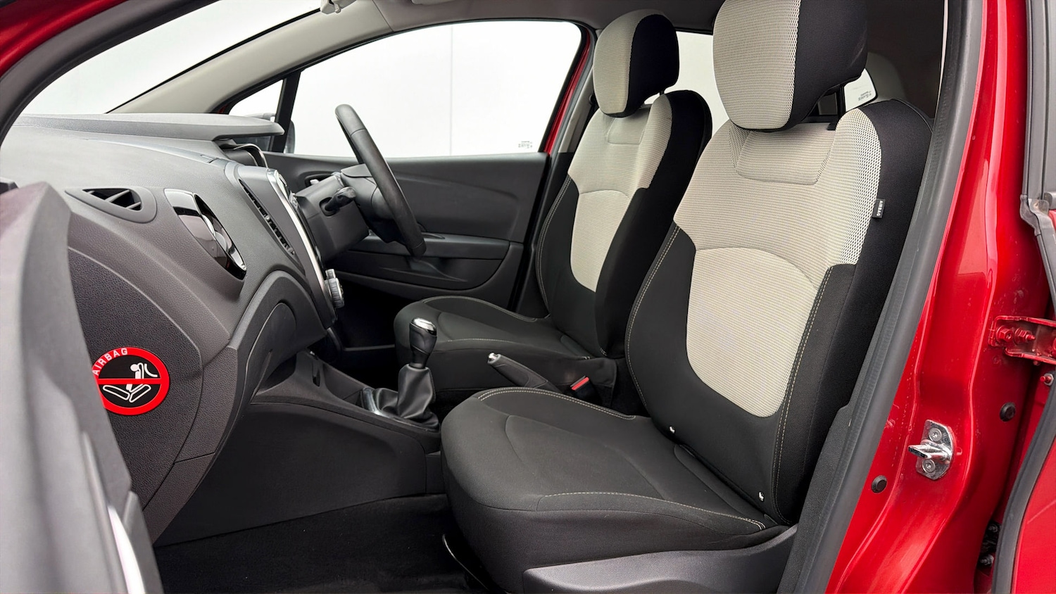 Used Renault Captur 2019 for sale - 78111870: Photo 13