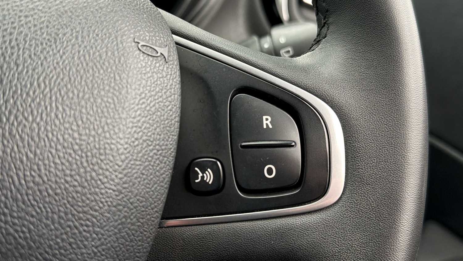 Used Renault Captur 2019 for sale - 78111870: Photo 23