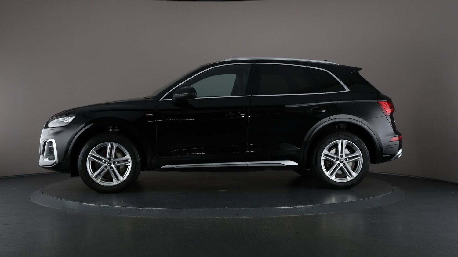 Used Audi Q5 2021 for sale - 76031372: Photo 40