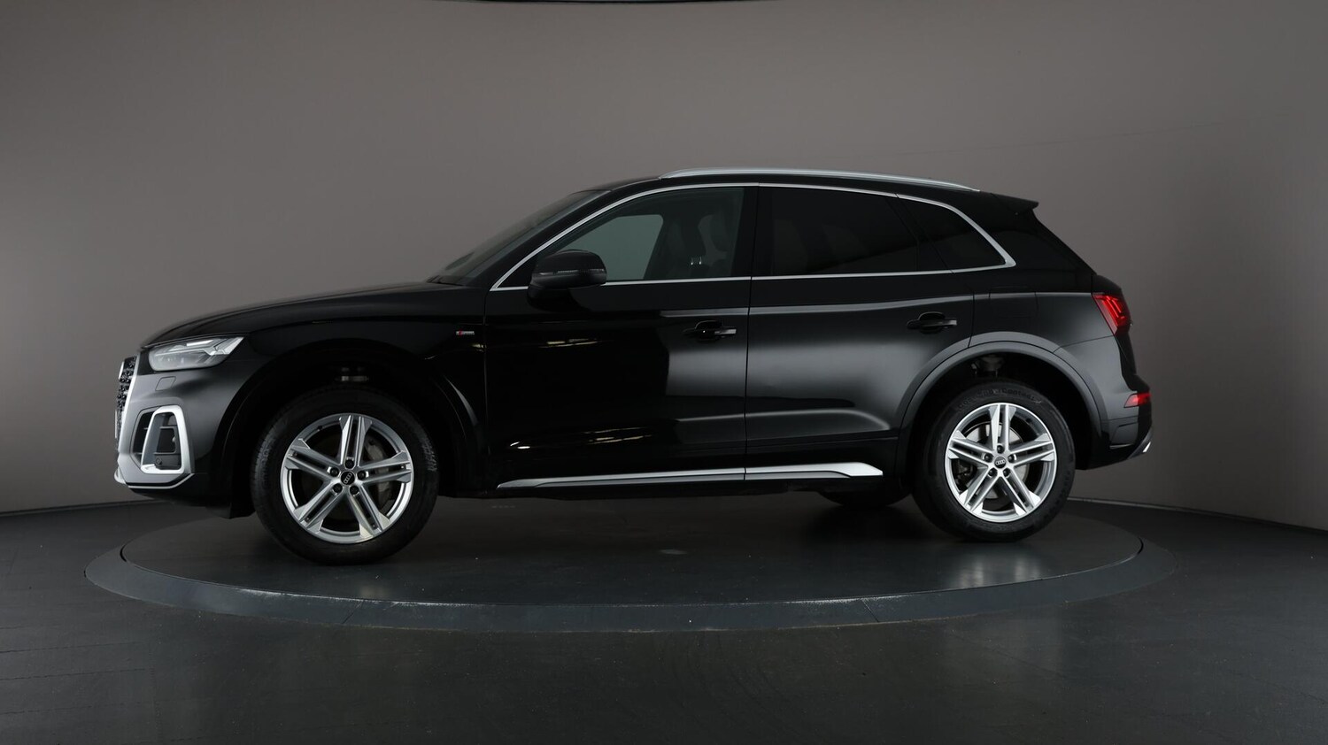 Used Audi Q5 2021 for sale - 76031372: Photo 41