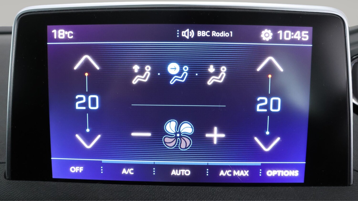 Used Peugeot 3008 2018 for sale - 77581012: Photo 11