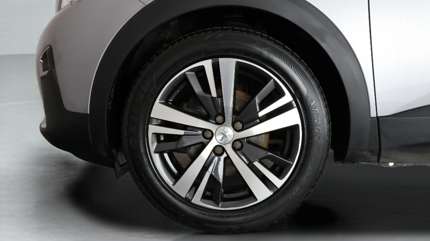 Used Peugeot 3008 2018 for sale - 77581012: Photo 17