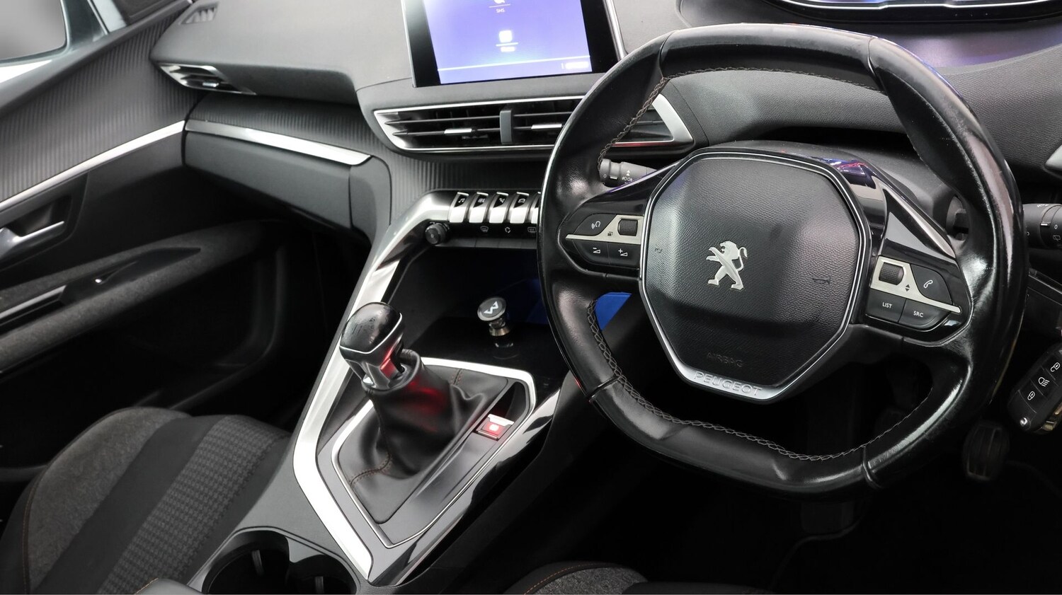 Used Peugeot 3008 2018 for sale - 77581012: Photo 9