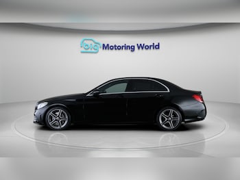 Used Mercedes-Benz C Class 2020 for sale - 79490920: Photo