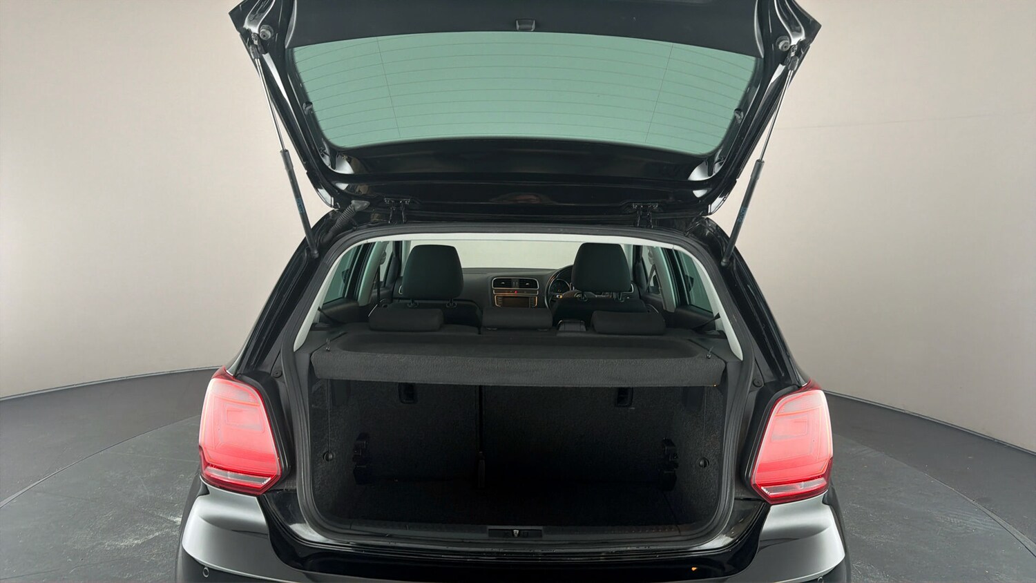 Used Volkswagen Polo 2017 for sale - 77763286: Photo 16