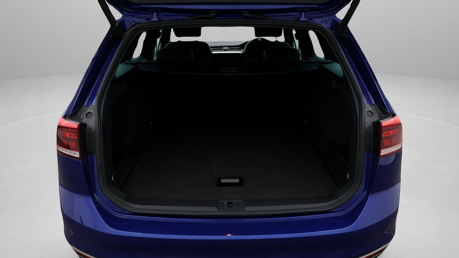 Used Volkswagen Passat 2023 for sale - 77530060: Photo 17