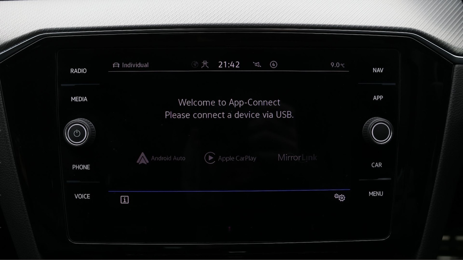 Used Volkswagen Passat 2023 for sale - 77530060: Photo 23