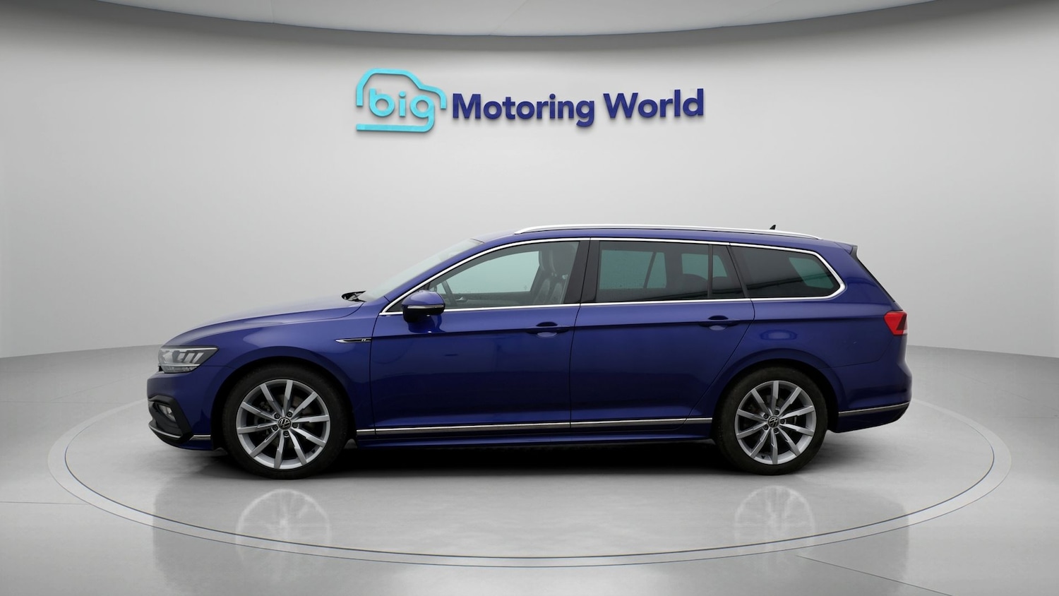 Used Volkswagen Passat 2023 for sale - 77530060: Photo 4