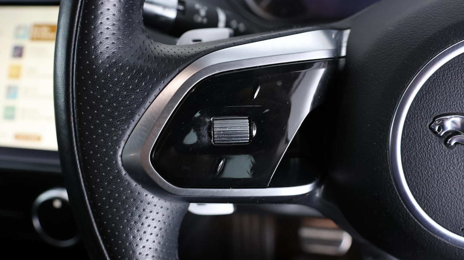 Used Jaguar E-Pace 2021 for sale - 76446772: Photo 25