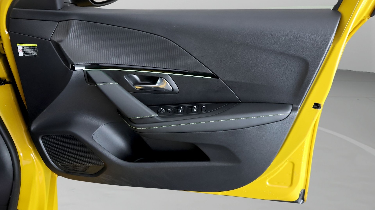 Used Peugeot 208 2021 for sale - 77779518: Photo 14