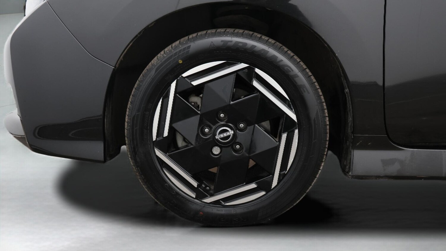 Used Nissan Leaf 2022 for sale - 76381051: Photo 18