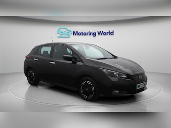 (72) - 39kWh Acenta Hatchback 5dr Electric Auto (150 ps)