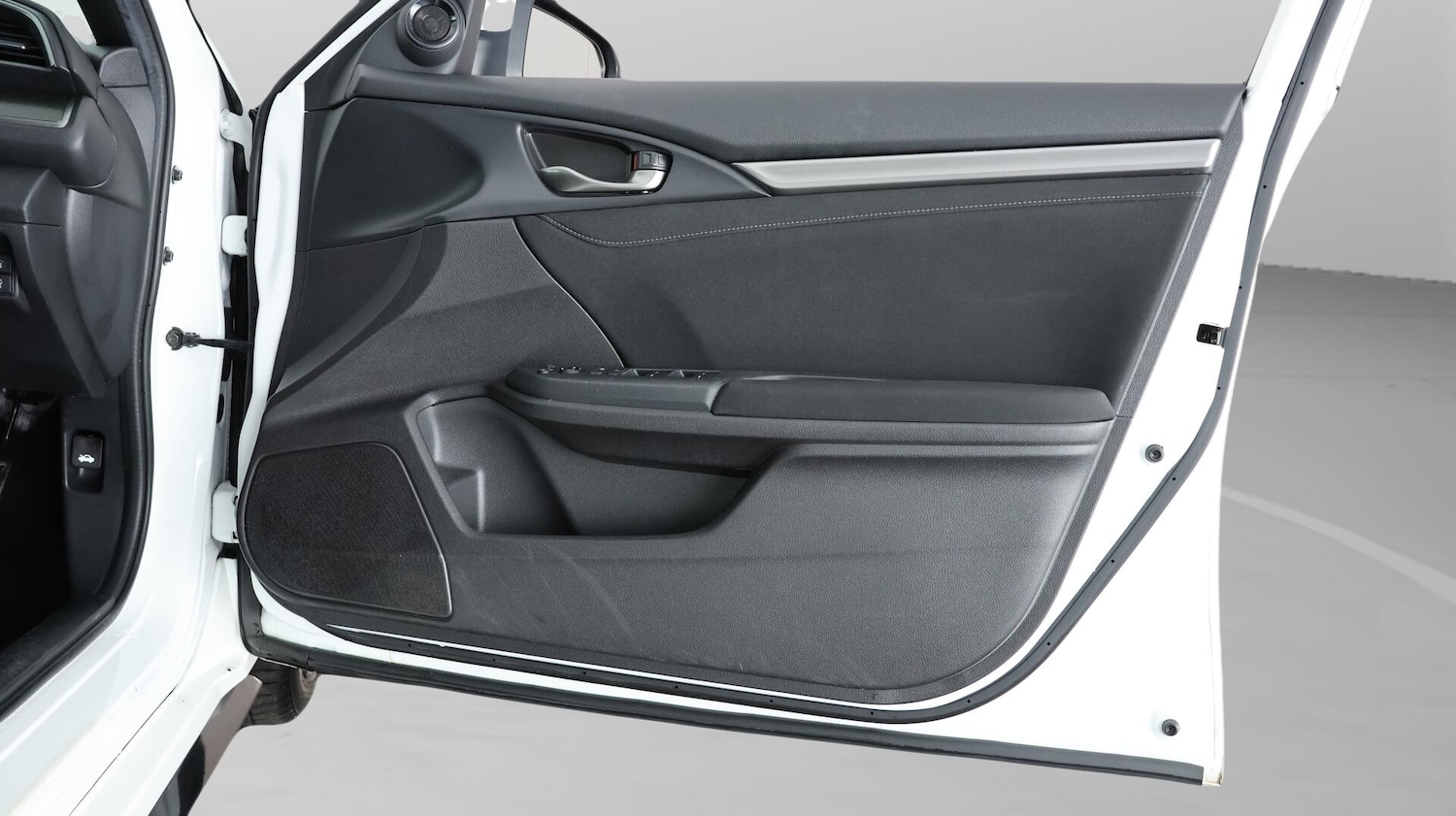 Used Honda Civic 2019 for sale - 76371757: Photo 16