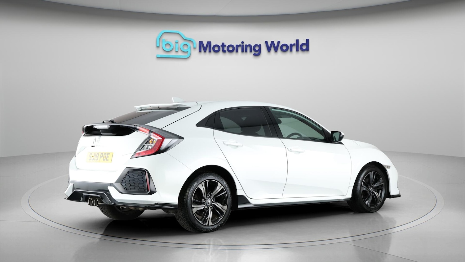 Used Honda Civic 2019 for sale - 76371757: Photo 8