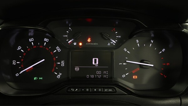 Used Citroen C3 2023 for sale - 76259744: Photo 11