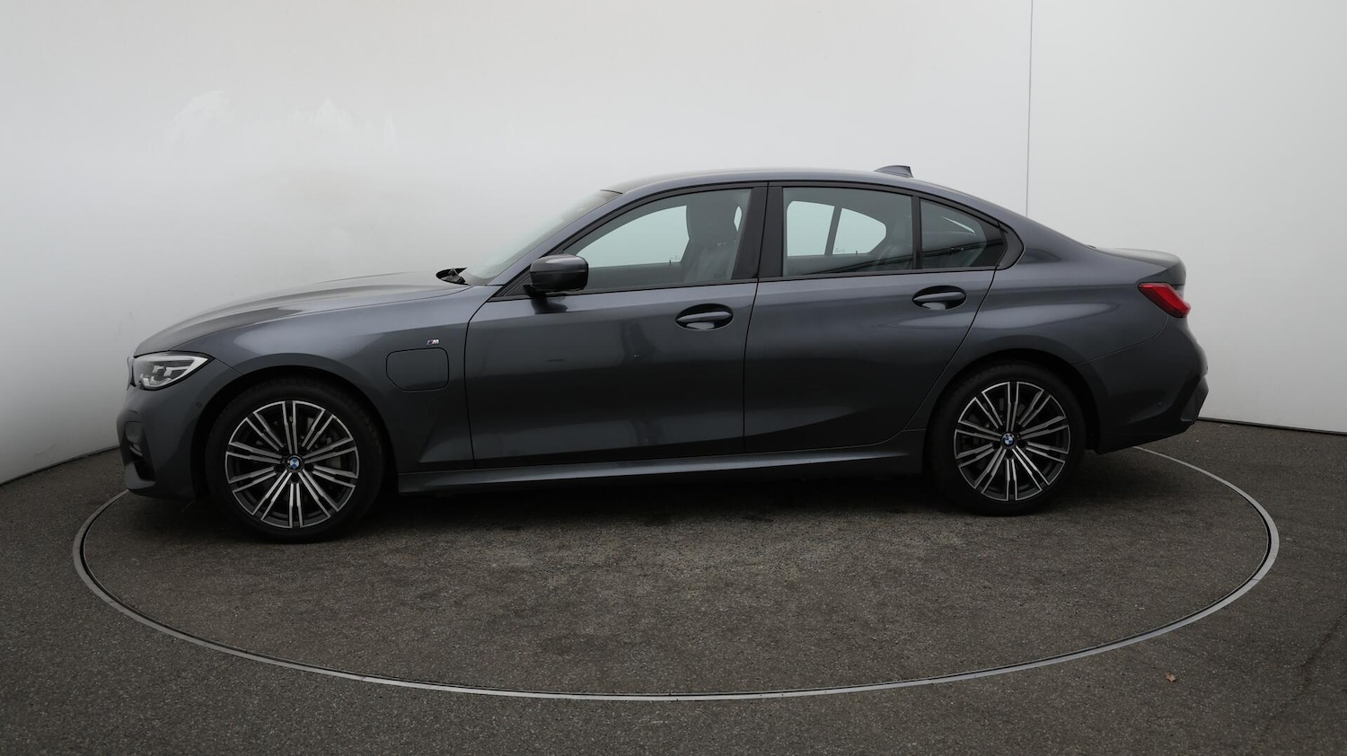 Used BMW 3 Series for sale - 76702480: Photo 47