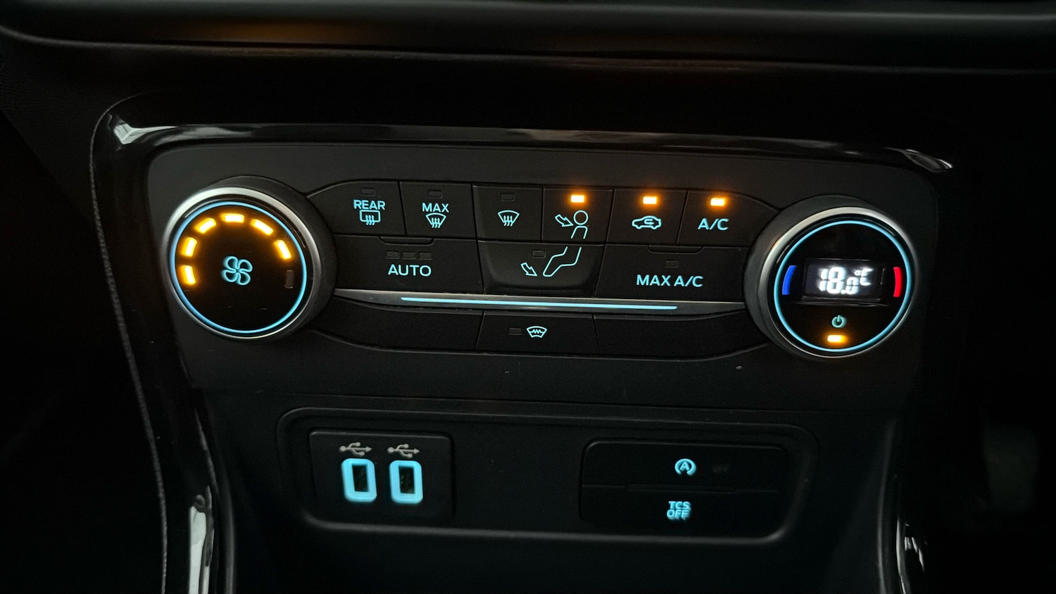 Used Ford Ecosport 2018 for sale - 77888758: Photo 3