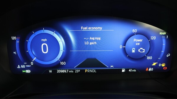 Used Ford Kuga 2022 for sale - 75658925: Photo 10