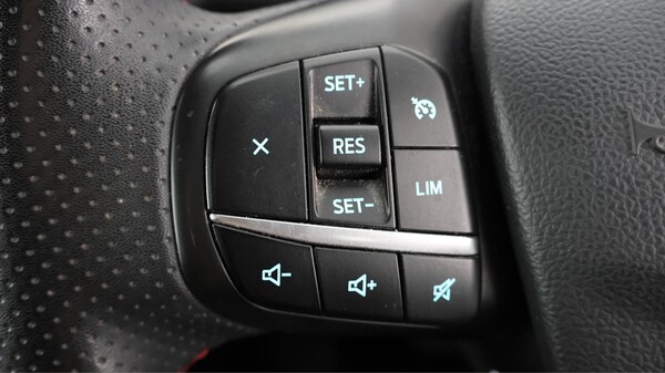 Used Ford Kuga 2022 for sale - 75658925: Photo 26