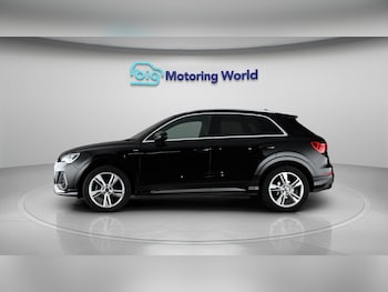 Used Audi Q3 2024 for sale - 77732648: Photo