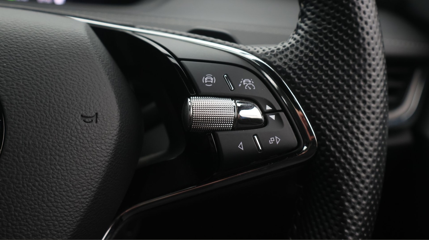 Used Skoda Enyaq 2023 for sale - 77523059: Photo 26