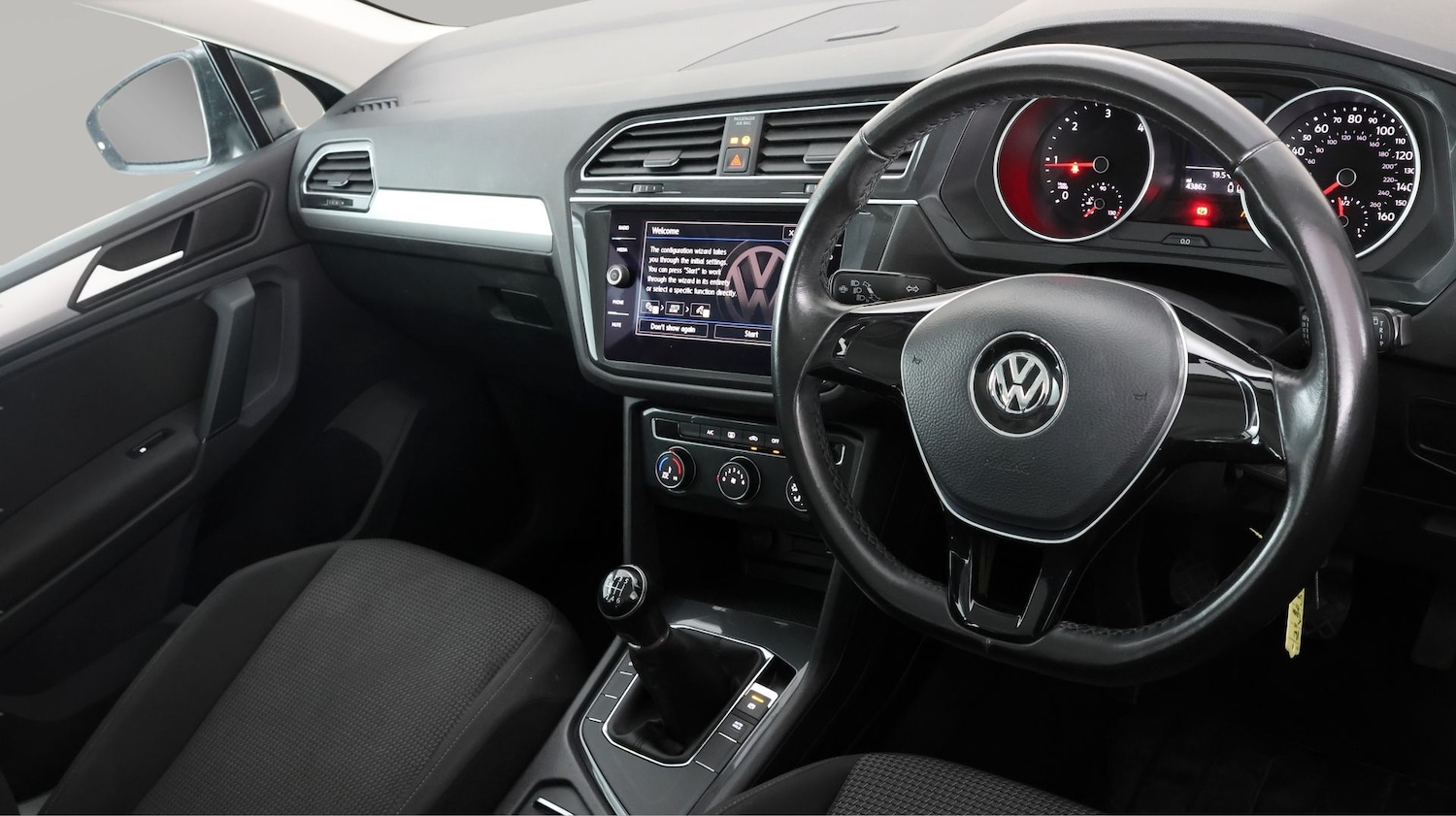 Used Volkswagen Tiguan 2019 for sale - 77797096: Photo 9