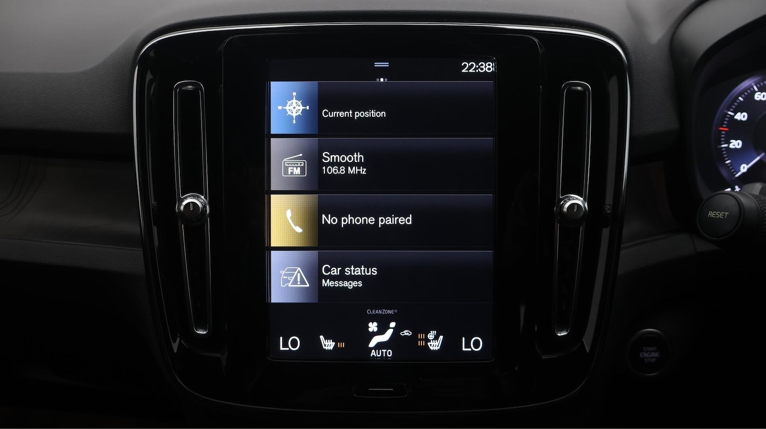 Used Volvo XC40 2022 for sale - 76380951: Photo 11