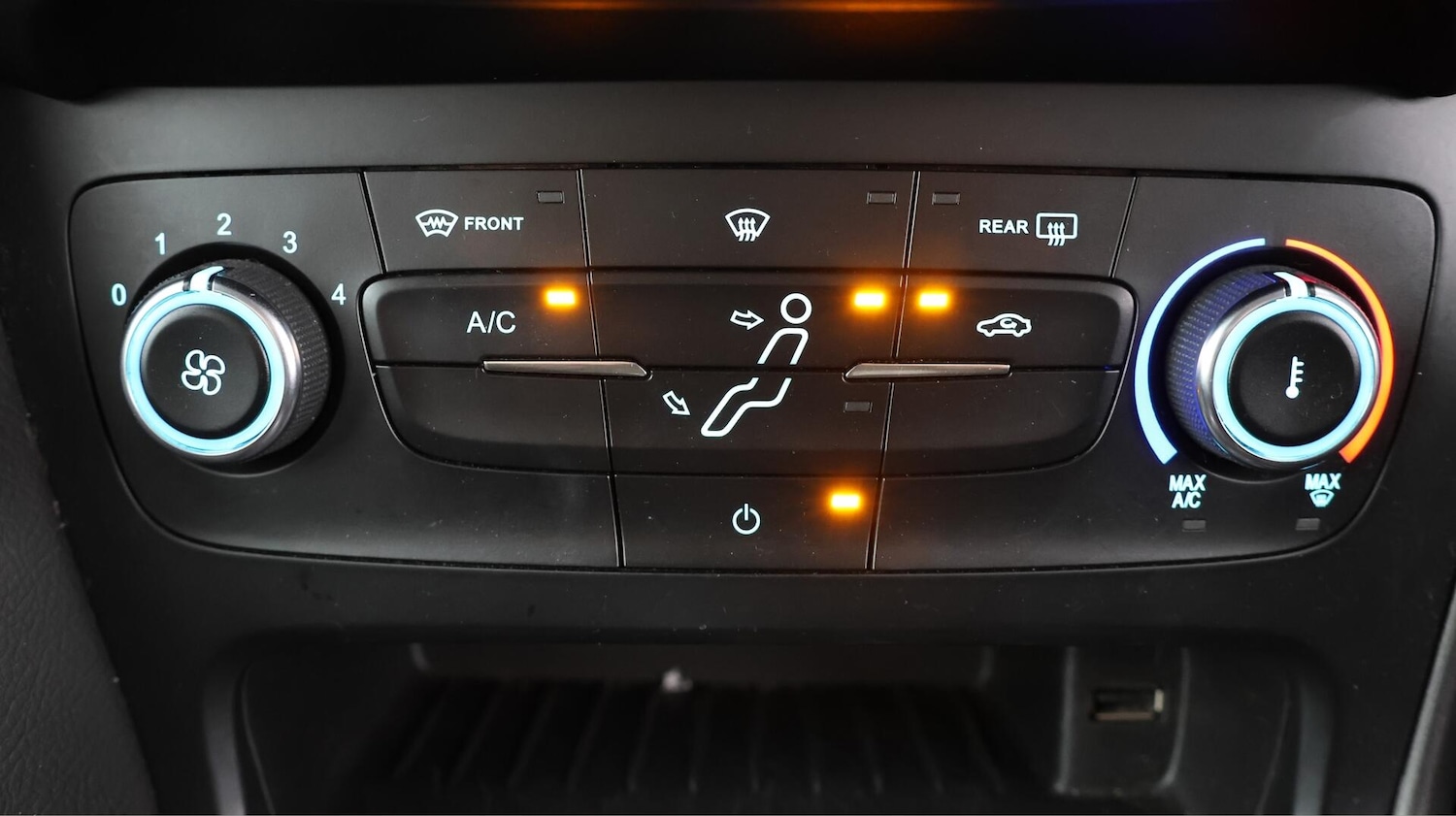 Used Ford Focus 2017 for sale - 76446421: Photo 13