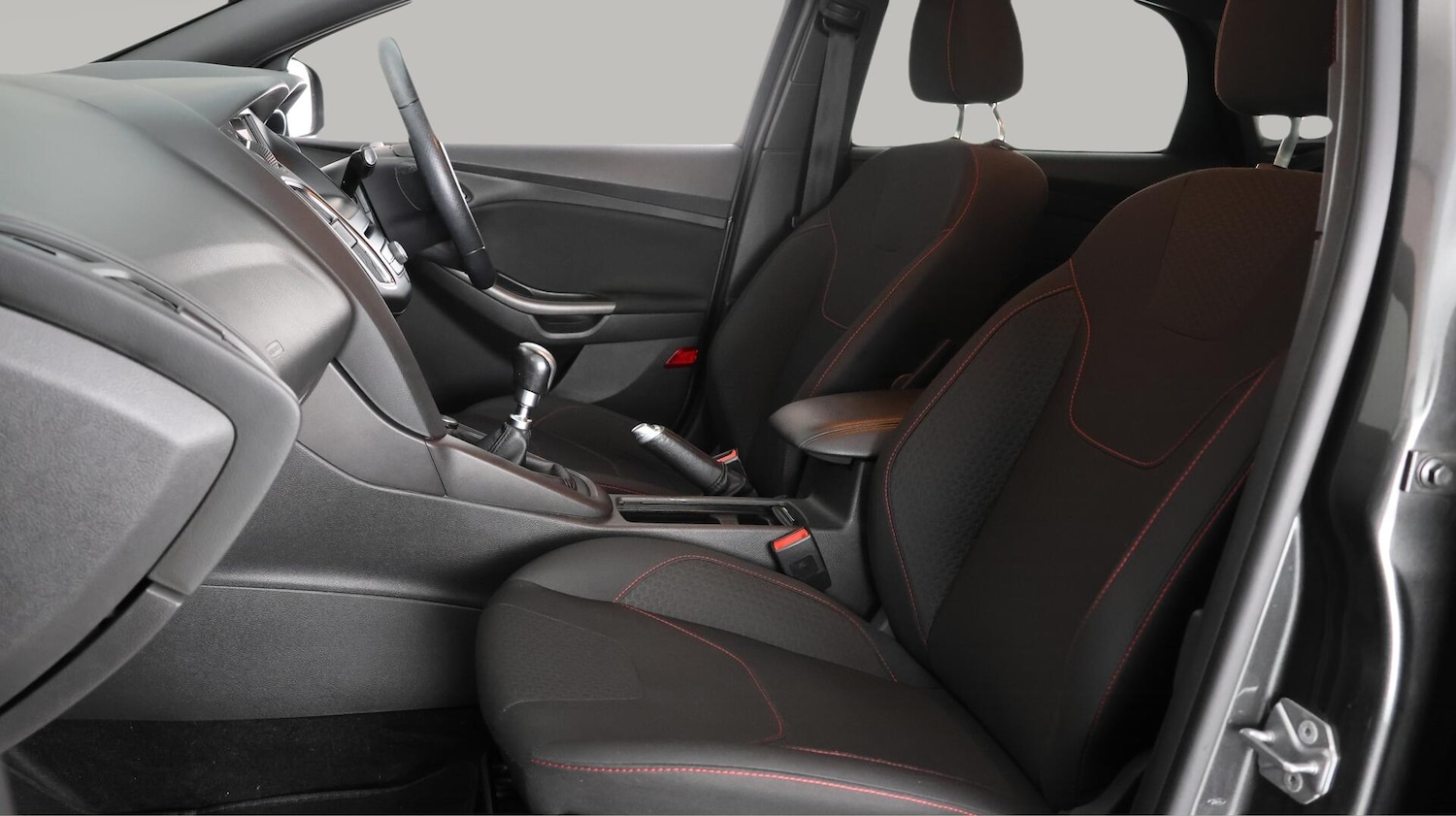 Used Ford Focus 2017 for sale - 76446421: Photo 15