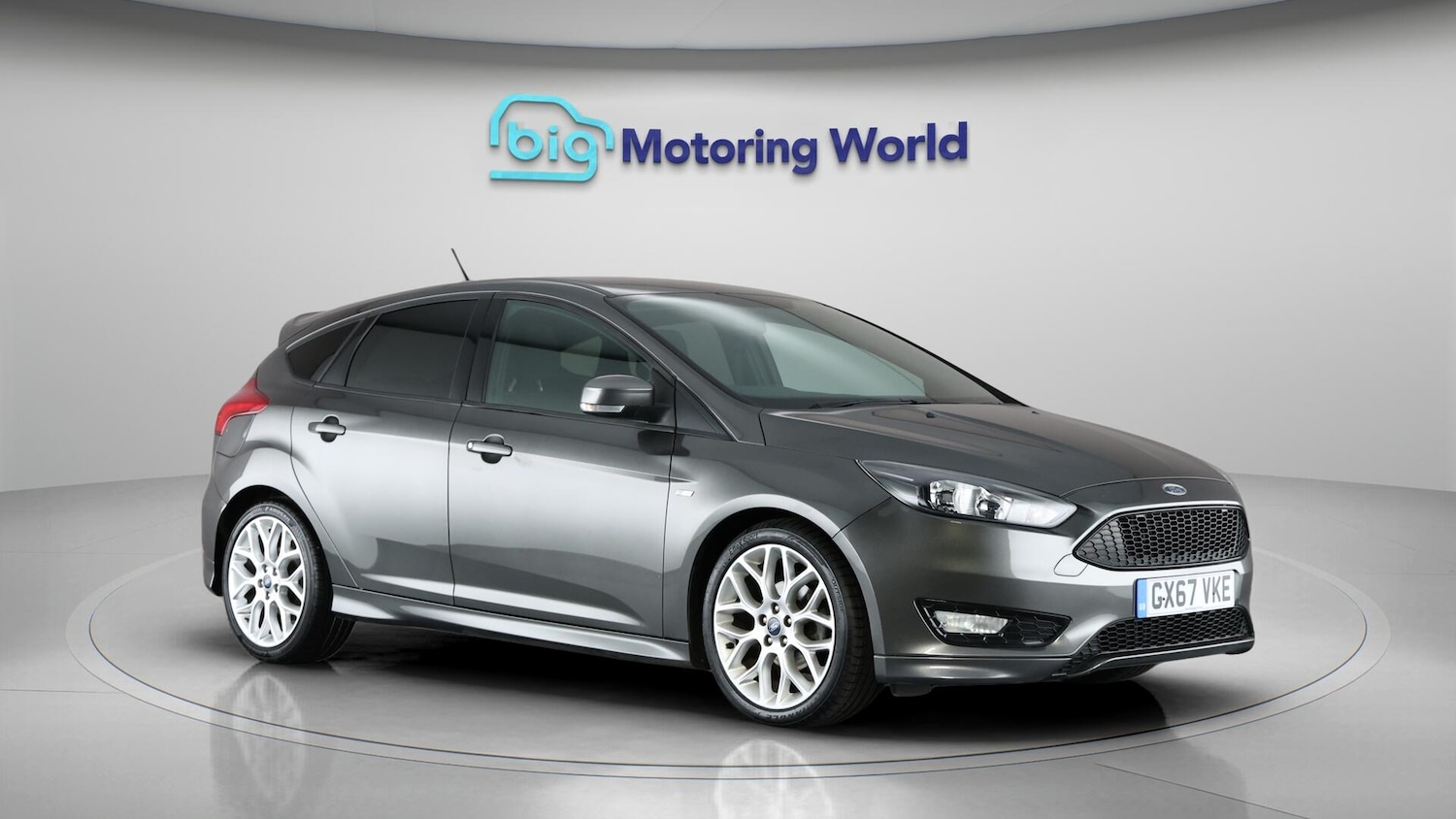 Used Ford Focus 2017 for sale - 76446421: Photo 2