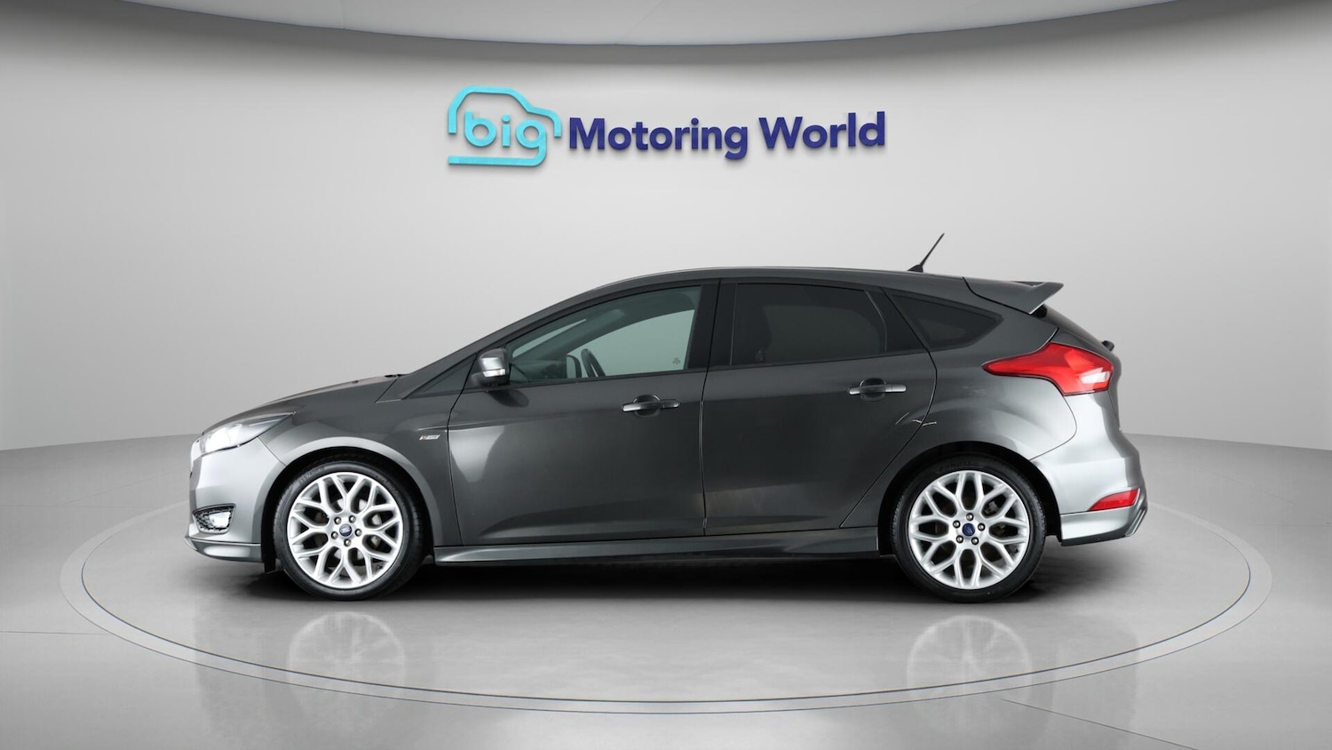 Used Ford Focus 2017 for sale - 76446421: Photo 5