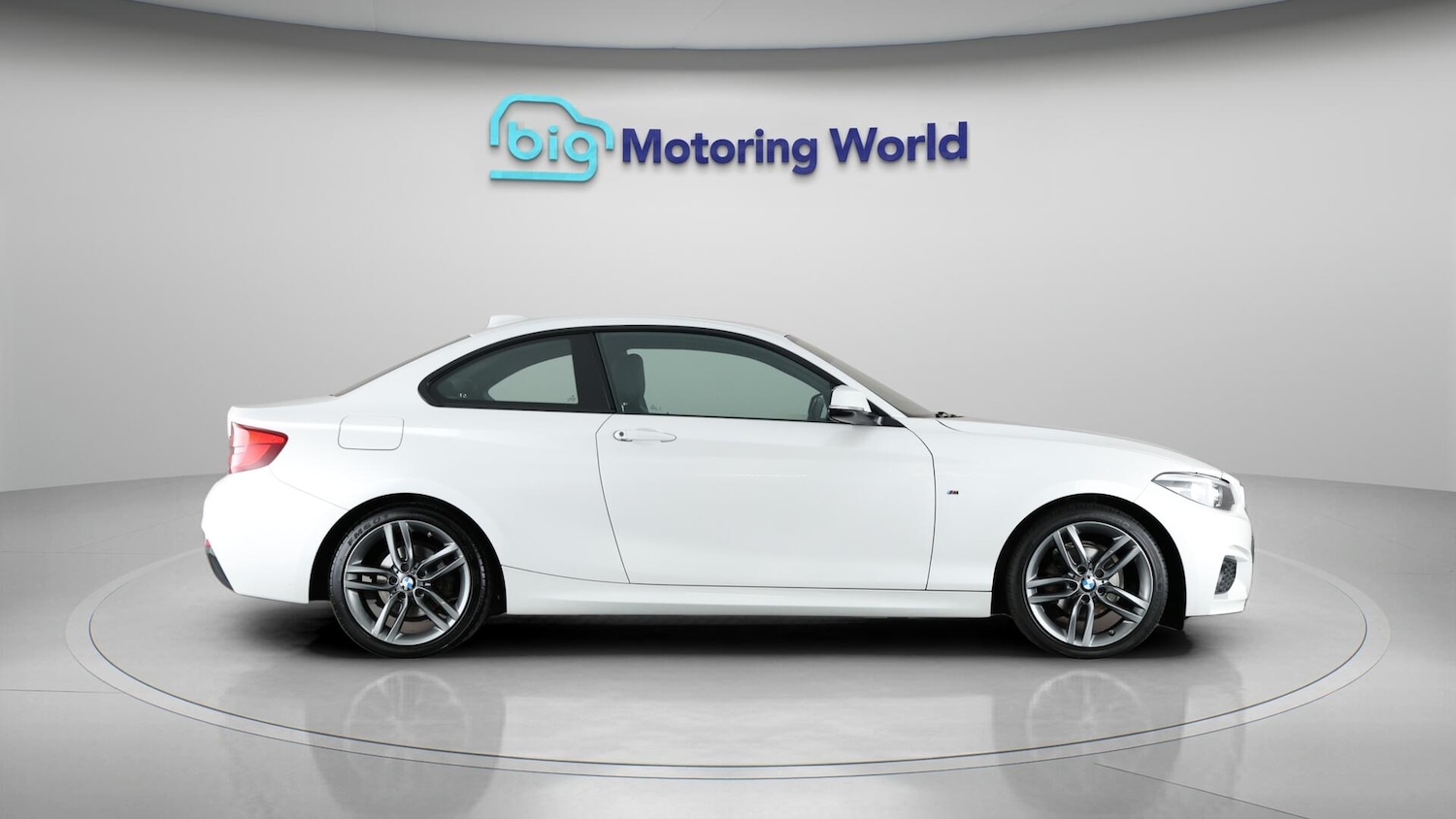 Used BMW 2 Series 2017 for sale - 76513407: Photo 9