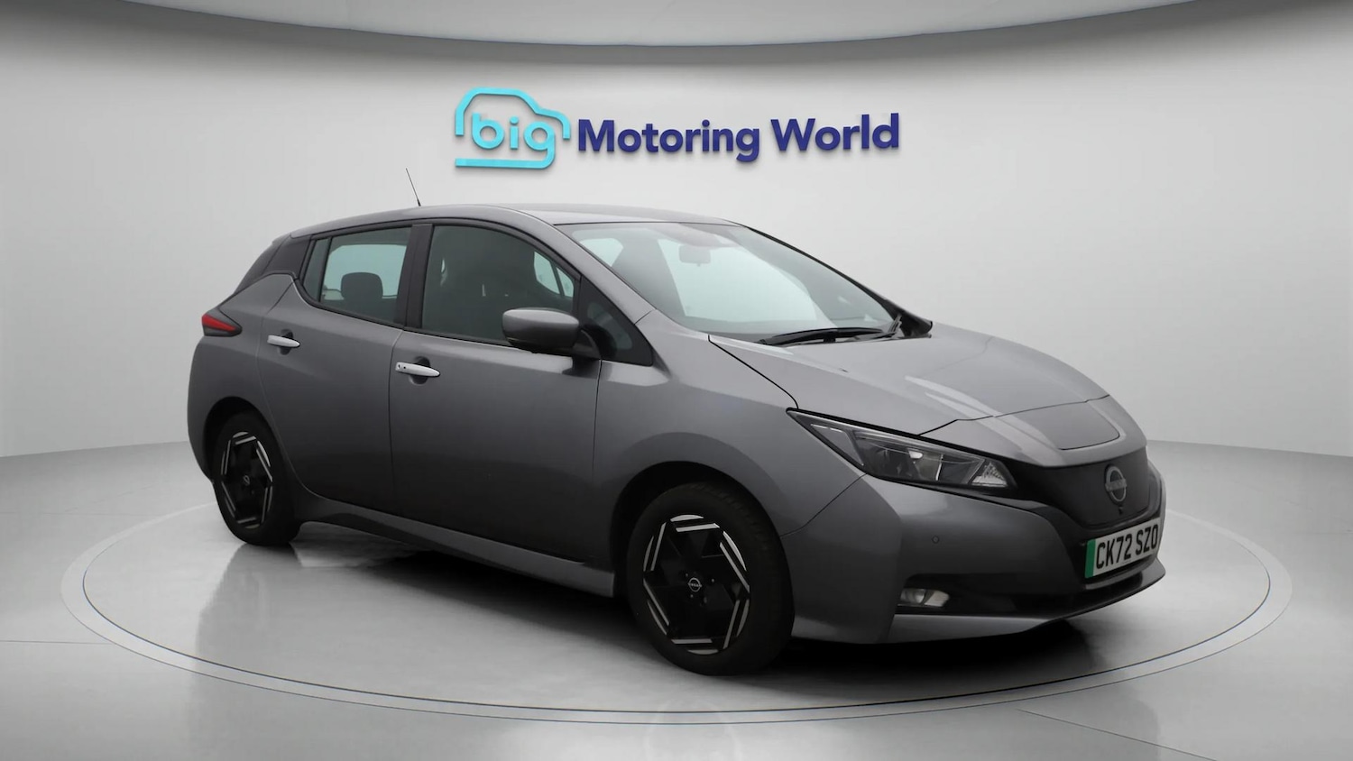 Used Nissan Leaf 2022 for sale - 76633036: Photo 2