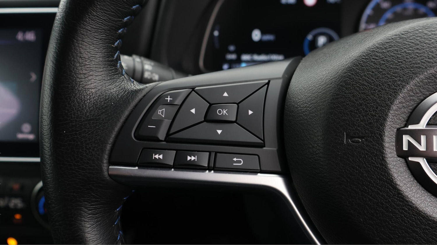 Used Nissan Leaf 2022 for sale - 76633036: Photo 25