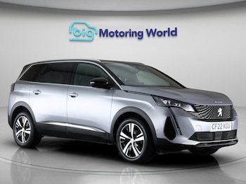 Peugeot - 5008