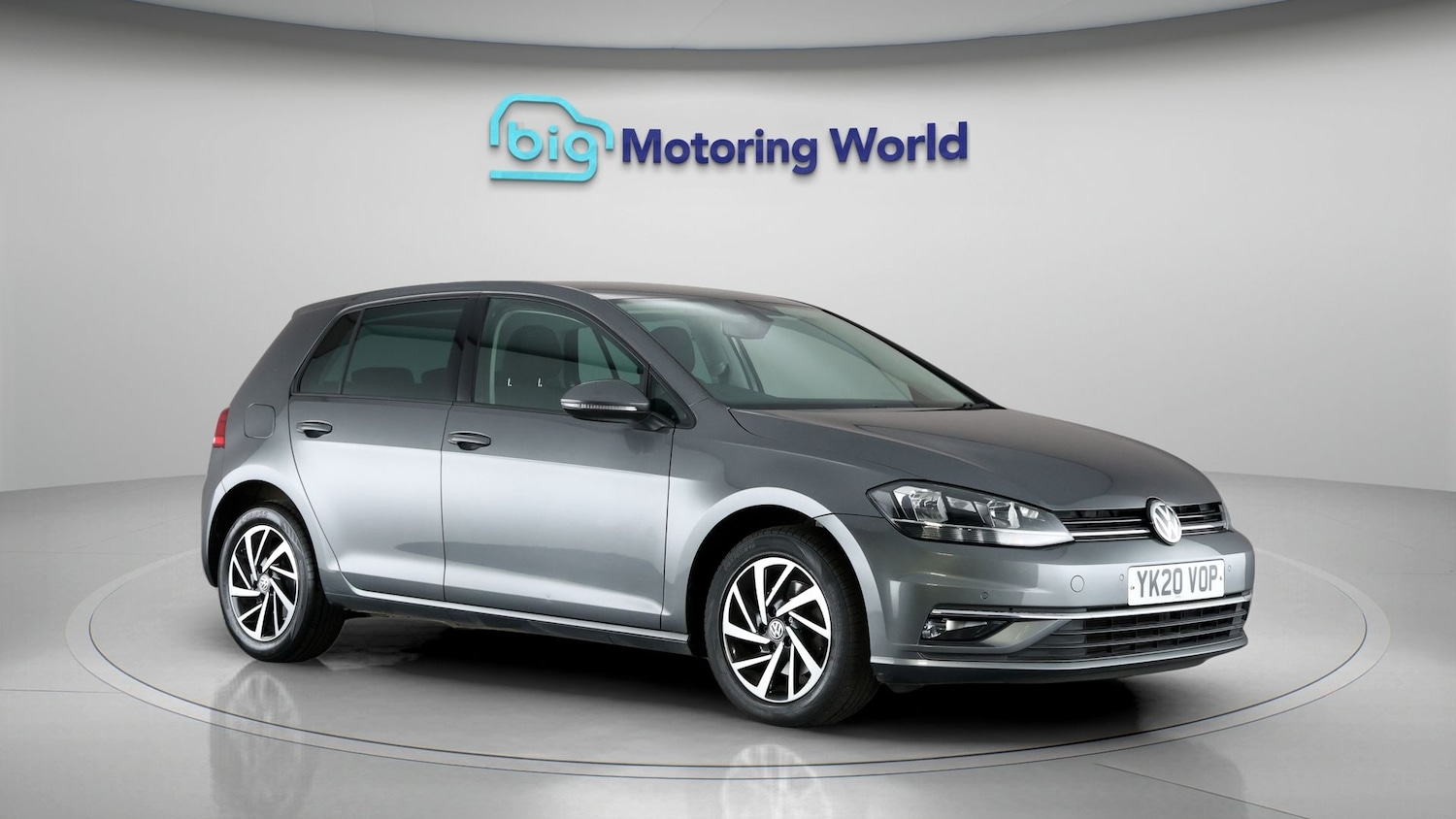 Used Volkswagen Golf 2020 for sale - 77591537: Photo 1
