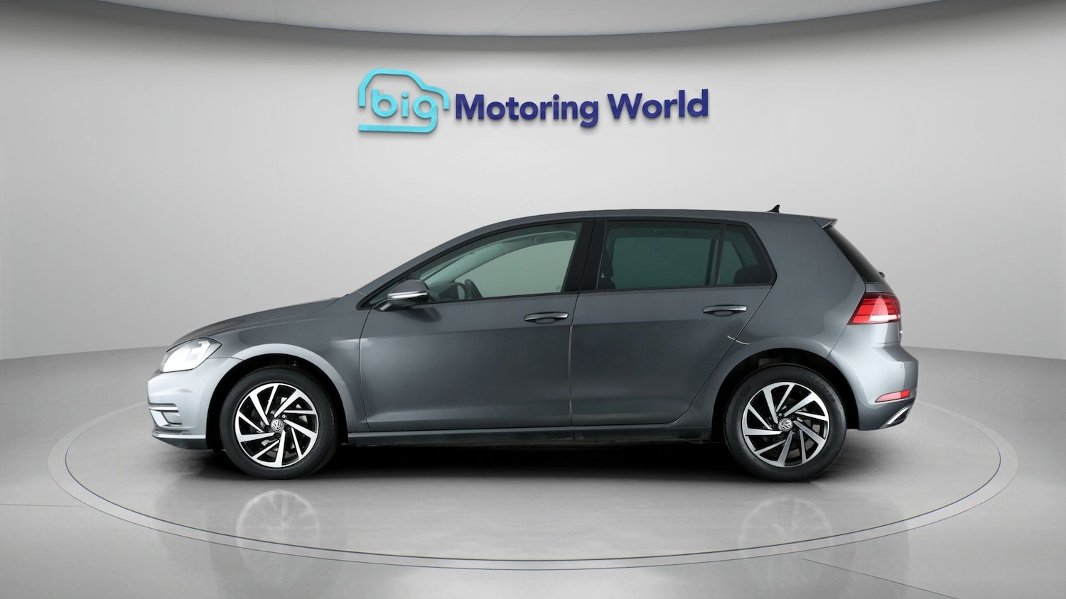 Used Volkswagen Golf 2020 for sale - 77591537: Photo 4